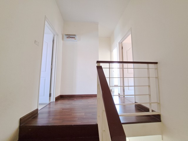 ขายทาวน์โฮมโครงการ ไอลีฟทาวน์ ประชาอุทิศ90 พระสมุทรเจดีย์ จังหวัดสมุทรปราการ AP 0403