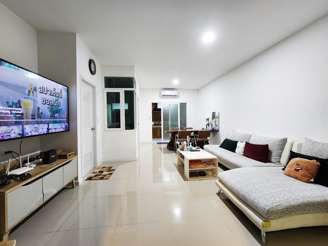 ขายด่วน ยอมขาดทุน ทาวน์โฮม 2 ชั้น คาซ่า วอเตอร์ไซด์ พระราม 5 ลดราคาพิเศษ ขายถูกที่สุดในโครงการ