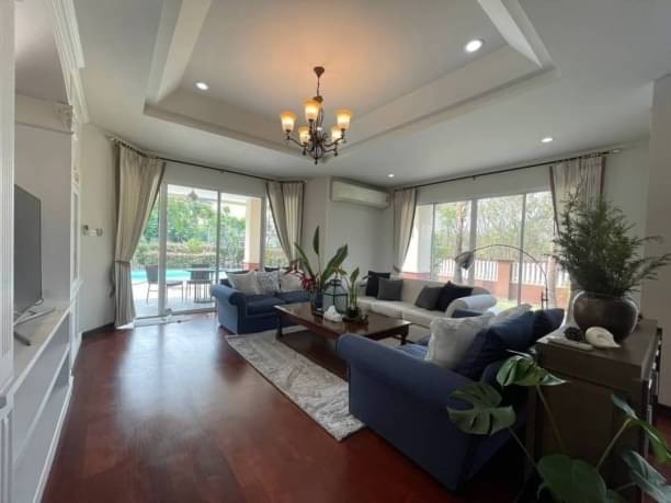 พูลวิลล่าให้เช่า 100,000 บาท 270.60 ตรว. 4 นอน 6 น้ำ หมู่บ้านล้านนาธารา เฟอร์นิเจอร์ครบ บ้านหลังใหญ่ เนื้อที่กว้าง ร่มรื่น บรรยากาศดี