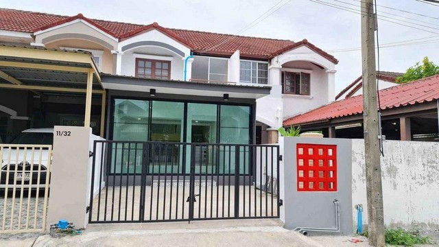 ให้เช่าทาวน์โฮม 2 ชั้น หมู่บ้านธันธวัช5 ย่านวัชรพล สุขาภิบาล5 เทพรักษ์ สะพานใหม่ เหมาะทำโฮมออฟฟิศ จดทะเบียนบริษัทฯได้