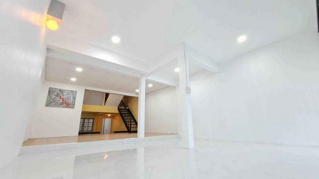 ให้เช่าทาวน์โฮม 2 ชั้น หมู่บ้านธันธวัช5 ย่านวัชรพล สุขาภิบาล5 เทพรักษ์ สะพานใหม่ เหมาะทำโฮมออฟฟิศ จดทะเบียนบริษัทฯได้