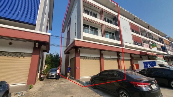  ตึกแถวราคาถูก 3.5 ชั้น 2 คูหาทะลุกัน J.S.P.City สุขุมวิ่ท-แพรกษา ถนนกว้าง 12 ม. 