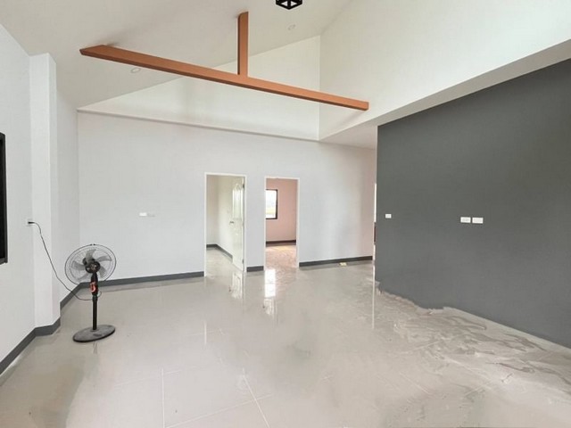 บ้านสวยสร้างใหม่  วิวทุ่งนา  ใกล้ตลาดป่าเหมือด  สันทราย