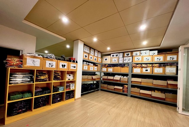 ให้เช่า Home Office 4 ชั้น แปลงมุม สไตล์ โมเดิร์น 635 ตรม แจ้งวัฒนะ ตรงข้ามเมืองทองธานี หลังไทวัสดุ ติดทางด่วนศรีรัช ใกล้สถานีรถไฟฟ้าสีชมพู