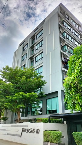 รายละเอียดเพิ่มเติม Code ID : AT 1628 ขาย   1,890,500   บาท- พื้นที่ใช้สอย :  26.47 ต.ร.ม- จำนวนห้อง : 1 ห้องนอน 1 ห้องน้ำ - ชั้น : 8    - อาคาร : 1 พิกัดทรัพย์ :   https://maps.app.goo.gl/dCPJkV3htQAYBEdB7 สถานที่ใกล้เคียง  -ใกล้บิ๊กซี, Major Cineplex,ไบเทค บางนา,เซ็นทรัล บางนา -ใกล้Paradise Park ,Seacon square,Mega บางนา,สนามบินสุวรรณภูมิสอบถามเพิ่มเติม/นัดชมโทร. 097-419-5982(พลอย)โทร. 096-932-4624(ออมสิน)Line : @panaya (มี@ด้านหน้า)ปรึกษาสินเชื่อฟรี One Stop Service ดูแลตั้งแต่ต้นจนจบบริษัท ปณย