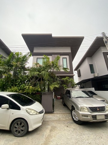 ขาย High Living 6  บ้านแฝดสไตล์บ้านเดี่ยว 2ชั้น ต.หนองหงษ์ อ.พานทอง จ.ชลบุรี