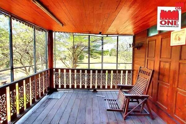 ขายบ้านทรงไทยล้านนาประยุกต์พร้อมที่ดิน 5 ไร่ 279 ตารางวา ติดถนนสาย1014 ตำบลผึ้งรวง อำเภอเฉลิมพระเกียรติ จังหวัดสระบุรี