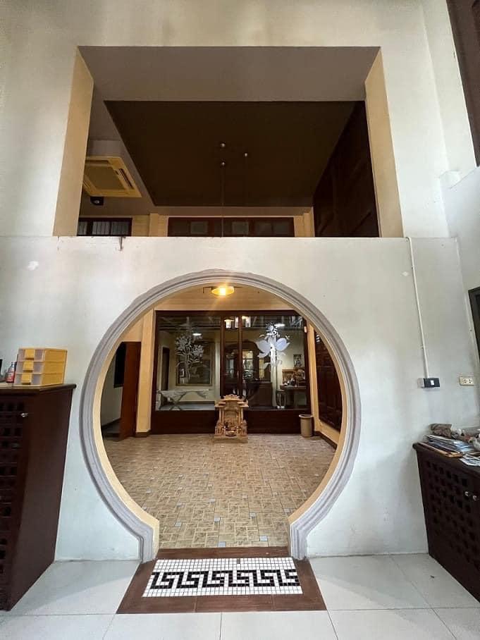 ให้เช่าโฮมออฟฟิศ 2 ชั้น ซอยโชคชัย 4 ซอย55 ลาดพร้าว วังหิน 44 เนื้อที่ 88ตารางวา พื้นที่ใช้สอย 500 ตารางเมตร 4 ห้องนอน 4ห้องน้ำ