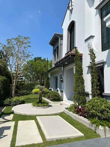 ขายบ้าน(( แปลงมุม)) 150 ตารางวา แปลงสวยสุดในโครงการ หมุ่บ้าน นันทวัน พระราม 9 -กรุงเทพกรีฑาตัดใหม่ เหมาะอยู่อาศัย หรือซื้อทำกำไรต่อได้เลย เพราะตอนนี้มีผู้เช่า    รายละเอียด  : ที่ดิน 150 ตารางวา    พื้นที่ใช้สอย 449 ตารางเมตร5ห้องนอน  6 ห้องน้ำ  1 ห้องแม่บ้านพร้อมห้องน้ำ  3 ที่จอดรถบ้านSize L ทิศใต้ ติดสวน ติดสนามเด็กเล่น ติดClubhouse ***** ราคาขาย 67,000,000 บาท  ***   ขายพร้อมผู้เช่า (สัญญาหมดเดือ