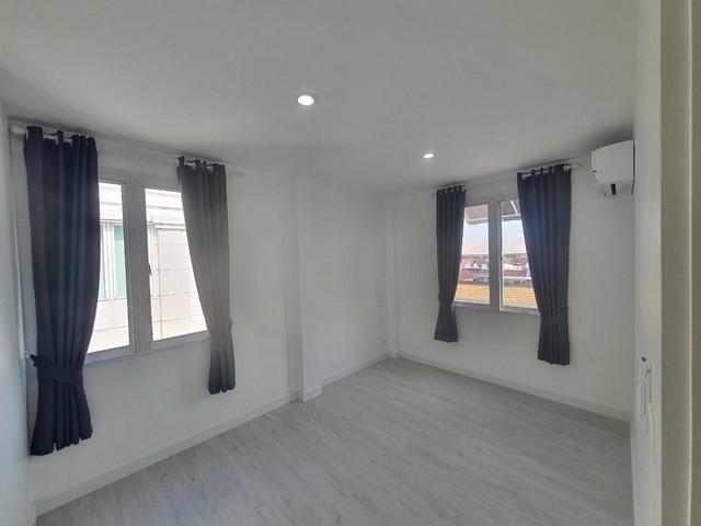 ประกาศให้เช่าโฮมออฟฟิตสุดคุ้ม! ใกล้รถไฟฟ้า  ลาดพร้าว-วังหิน76 บ้านรีโนเวิทใหม่