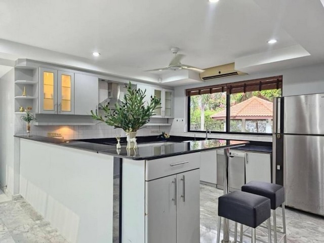 ขายบ้านพลูวิลล่า หนองกระบอก ชัยพฤกษ์ พร้อมเฟอร์นิเจอร์ ชลบุรี FSP-H098