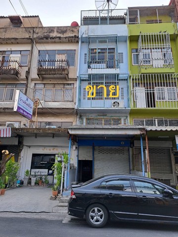 ขายด่วน อาคารพาณิชย์ ซอยลาดพร้าว 87 ห่างจากถนนลาดพร้าว 500 เมตร  