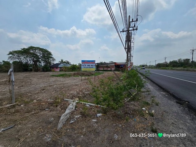 ขายที่ดินทำเลทอง ริมถนนสุวรรณศรฝั่งขาเข้าตัวเมืองนครนายก ใกล้สี่แยกบ้านนา เหมาะสำหรับทำธุรกิจ กิจการร้านค้า