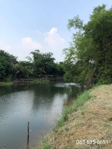 โอ้โห ลดราคาลงตั้ง 3 ล้านแน่ะ ขายบ้านริมแม่น้ำนครนายก ต.ท่าช้าง อ.เมือง จ.นครนายก โฉนดครุฑแดง พร้อมโอน