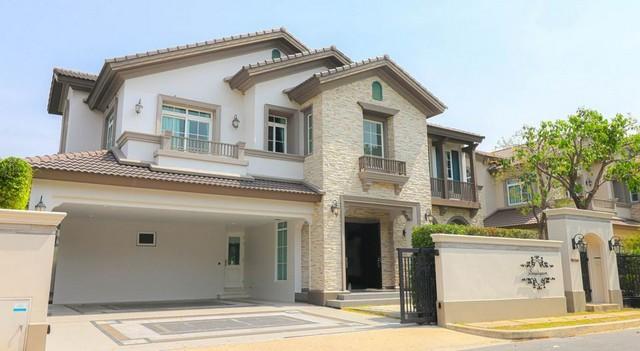 ขายบ้านเดี่ยว 2 ชั้น หมู่บ้านนันทวัน บางนา กม.7 หลังมุมหน้าสวน 