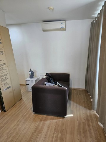 B Loft Sukhumvit 115, clean, quiet, private, 8th floor, BTS Pu Chao.***Service for selling/renting houses, condos and giving advice. If interested, contact at any time***Interested in additional details or pictures or making an appointment to see the room?You can contact Ekachai (Aui).T. 089-799-5598Line ID: @auiauiaui001 (add @ in front)Room type: 1 bedroom, 1 bathroomSize 32 sq m., 8th floorClean room, beautifully decorated, ready to move in.details-------------------------------------------------- ------------Rental price: 8,000.-/month-------------------------------------------------- ------------*Facilities worth using- Lobby & Library- Sky Fitness- Infinity Edge Pool- Sky Lounge & BBQ Zone- Garden-------------------------------------------------- ------------*Nearby important places (Based on information from Google Map)- BTS Pu Chao- Big C Jumbo Samrong: 300 m.- Imperial World Samrong: 2.4 km.- Palm Island Mall : 2.6 km.- The Coast Village : 4.9 km.------------------------------