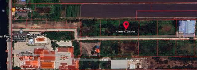   ขายที่ดิน 800 ตารางวา / 2ไร่ที่ดินยังไม่ได้ถม เป็นที่ดั้งเดิม ถนนปูนหน้าที่ดินกว้าง 6 เมตร ปัจจุบันถนนเส้นนี้มีหมู่บ้านตลอดทั้งเส้นที่ดินตั้งอยู่ที่ ถนน คลองสี่ เข้าซอย วัดเพิ่มทาน ซ.คลองสี่ตะวันออก 18พิเศษยกแปลง ราคานี้หาไม่ได้แล้ว ยกแปลง 7,300,000 บาท ตารางวาละ 9,125 บาท ค่าโอน+ภาษีฯ ฝ่ายละครึ่ง (ผู้ซื้อครึ่ง+ผู้ขายครึ่ง) ✳️ติดถนนสาธารณะ ✳️แนวถนนกว้าง 6 เมตร✳️ไฟฟ้า ท