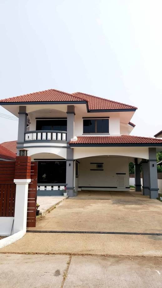 บ้านหลังใหญ่ให้เช่า 25,000 บาท/เดือน 131 ตรว. บ้านเดี่ยว 2 ชั้น สันทราย ใกล้รวมโชค เข้า-ออกได้หลายทาง เหมาะกับครอบครัวใหญ่ หรือทำโฮมออฟฟิศ