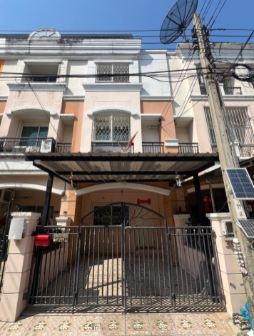 NBS2421 ขายทาวน์โฮม 3 ชั้น หมู่บ้านปริญลักษณ์พระราม2 มี 4 นอน 3 น้ำ ขาย 2.99 ล้านบาทซอยบางขุนเทียน16 ถนนพระราม2 ถนนเอกชัย แขวงแสมดำ เขตบางขุนเทียน กรุงเทพมหานคร;รายละเอียด :ปริญลักษณ์ พระราม 2   บนทำเลใจกลางพระราม 2″ เดินทางสะสวกสบายใกล้เซ็นทรัล พระราม 2 เพียง 5 นาที ถัดไปไม่ไกลก็จะเป็น, บิ๊กซี พระราม 2, เทสโก้ โลตัส พระราม 2, โฮมโปร และ รพ.พระราม 2สนใจติดต่อ คุณนัน (Agent) เบอร์โทร 062-892397