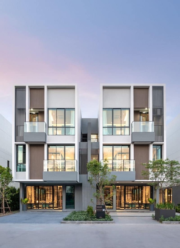 BH2814  ให้เช่าโฮมออฟฟิศ  Home Office นิว คอนเน็กซ์ เฮาส์ ดอนเมืองNue Connex House Donmueng ติดถนนวิภา ติดถนนพหลโยธิน ใกล้ รถไฟฟ้า 2 สาย(เขียว-แดง)Agent Postcontact : คุณบัว Bua Agent 0936464597, 0826914598Line : Bua093ราคาเช่า 58,000บาท/เดือนBH2814 Home Office นิว คอนเน็กซ์ เฮาส์ ดอนเมืองNue Connex House Donmuengพื้นที่ใช้สอย220 ตารางเมตรพื้นที่บ้าน38 ตารางวา3ชั้น3ห้องนอน 1ห้องครัว/ซักล้าง 4ห้องน้ำ3ที่จอด CONNEX YOUR LIFE ใจกลางดอนเมืองเข้าออก 2 ทางติดถนนสายหลัก พหลฯ-วิภาวด�