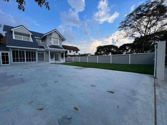 ให้เช่าและขายบ้านเดี่ยว 2 ชั้น 125 ตารางวา หมู่บ้านพฤกษชาติ รามคำแหง 118 รีโนเวทใหม่พร้อมเข้าอยู่  