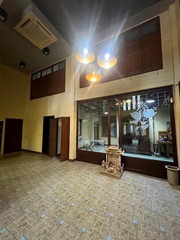 ให้เช่าบ้านเดี่ยว 2 ชั้น ซอยโชคชัย 4 ทะลุลาดพร้าววังหิน 44 ได้ สิ่งแวดล้อมดี 