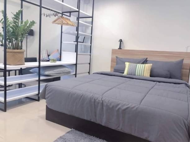 ให้เช่า 15,000 บาท/เดือน 26 ตรม. ศรีธนา คอนโดมิเนียม 1 ใกล้นิมมานเหมินท์ เฟอร์นิเจอร์ครบ หิ้วกระเป๋าพร้อมเข้าอยู่ได้เลย