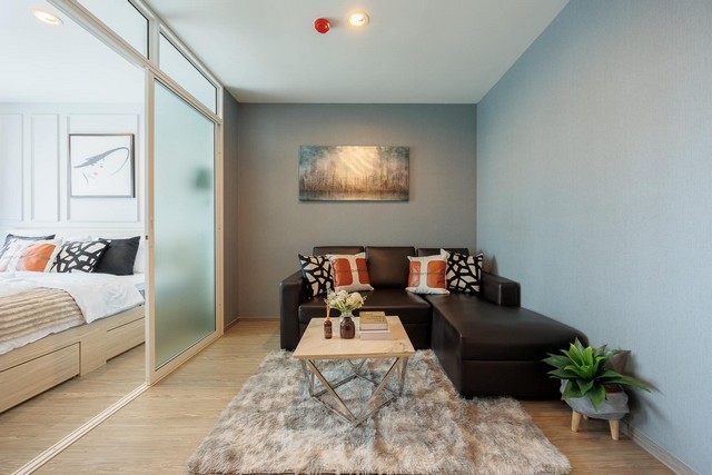 Regent Sukhumvit 97, nice, private, peaceful, 6th floor, BTS Bang Chak.***Service for selling/renting houses, condos and giving advice. If interested, contact at any time***Interested in additional details or pictures or making an appointment to see the room?Contact Ekachai (Aui)T. 089-799-5598Line@ ID : @auiauiaui001 (add @ in front) (Agent Post)-------------------------------------------------- ------------Room type: 1 bedroom, 1 bathroomSize 29.18 sq m., 6th floorNew, clean room, beautifully decorated, ready to move in.details-------------------------------------------------- ------------Selling price: 1.75 million baht-------------------------------------------------- ------------*Nearby important places (Based on information from Google Map)- BTS Bang Chak- Tesco Lotus- Century Movie Plaza On Nut- People Park- True Digital Park-------------------------------------------------- ------------Rental conditions1 year rental contractPay 1 months rent in advance, 2 months room security d