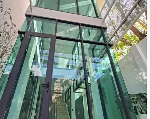  ให้เช่าโฮมออฟฟิศ 4 ชั้น มีลิฟท์ พัฒนาการ เหมาะทำสำนักงาน ทำธุรกิจ หน้าร้าน 