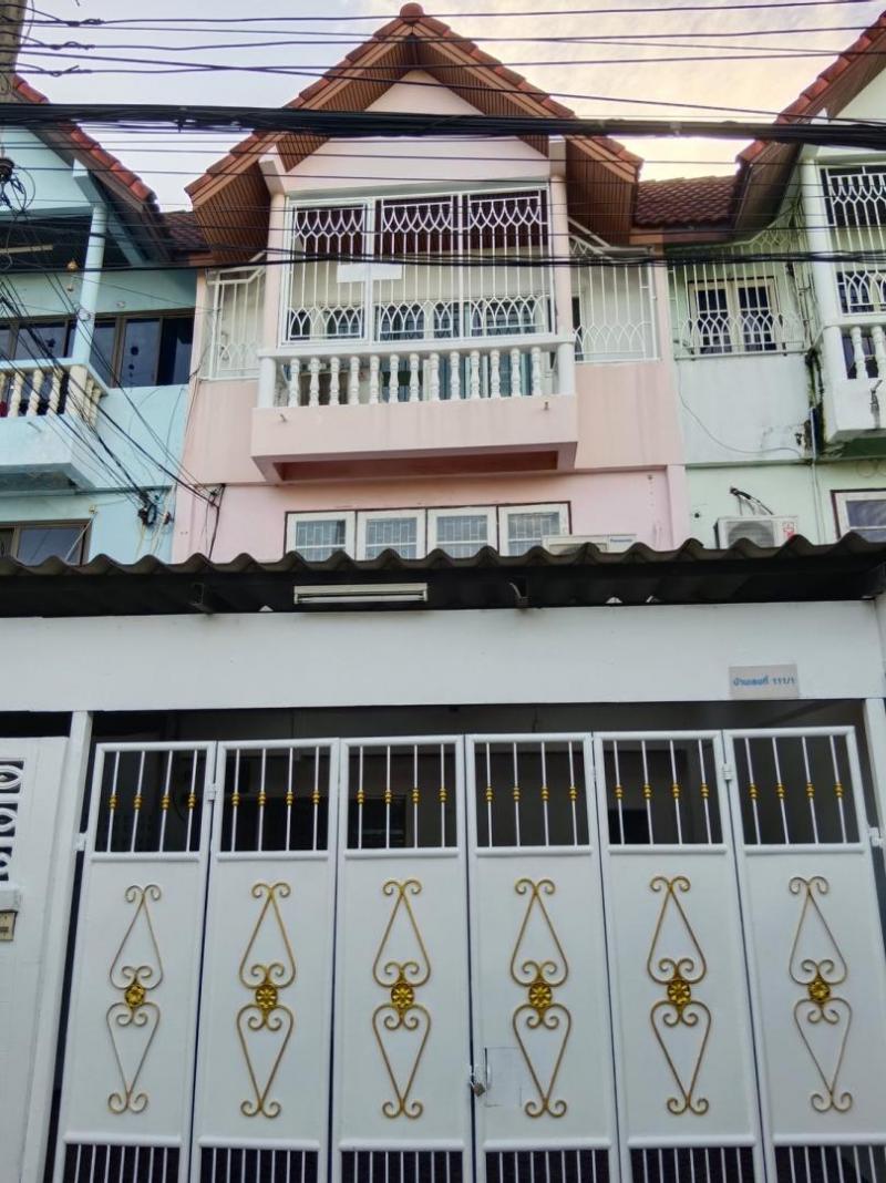 ให้เช่าโฮมออฟฟิศ 3 ชั้น ย่านสุขุมวิท 66 ทับ 1 แขวงบางนา ใกล้ BTS อุดมสุข