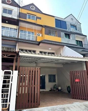  ให้เช่าทาวน์โฮม 4 ชั้น วราธรวิลล์ พัฒนาการ ใกล้ซีคอนแสควร์N5037 ให้เช่าทาวน์โฮม 4 ชั้น วราธรวิลล์ พัฒนาการ ใกล้ซีคอนแสควร์ บ้านรีโนเวทใหม่ ตกแต่งภายในพร้อมเข้าอยู่ ใกล้ซีคอนแสควร์ โรงพยาบาลสมิติเวชศรีนครินทร์ราคาเช่า 37,000 บาท/เดือนค่าส่วนกลาง 800/เดือนประกัน 2เดือนล่วงหน้า 1เดือนบ้านหันหน้าทิศเหนือรับสัตว์เลี้ยงรายละเอียดบ้านทาว์นโฮม 4ชั้น พื้นที่ 31.5ตารางวา เ�