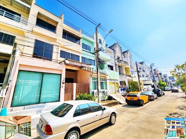 ให้เช่าทาวน์โฮม 3 ชั้น ตลาดสดมารวย 1.5 กม. เงียบสงบ 29ตรว. 190ตรม. เอกชัย พระราม2  5นอน 5น้ำ 1จอดรถ ทำเลดี เทสโก้ โลตัส พระราม 2