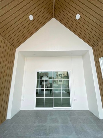 POR4189 ขาย บ้านเคหะธานี 2 ซอยนวลจันทร์ 56 ทะลุรามอินทรา 42 หันหน้าทิศตะวันออก รีโนเวทใหม่ ใกล้รถไฟฟ้ารามอินทรา กม.6