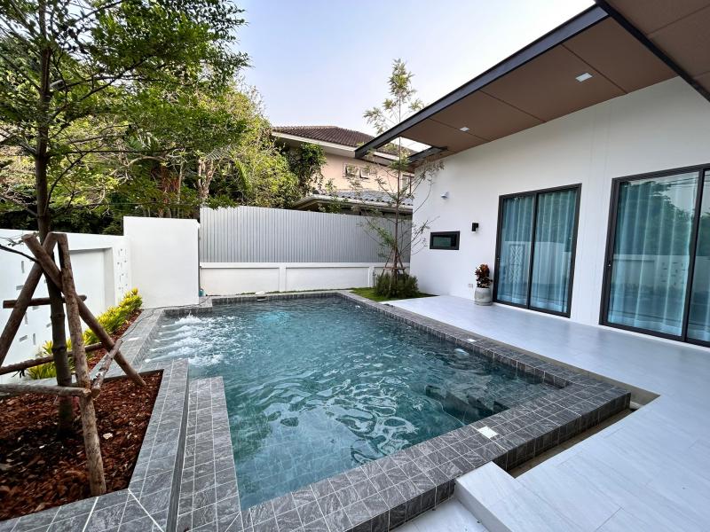For saleบ้าน Pool villa ใกล้แยกรวมโชคบ้านเดี่ยวสไตล์โมเดิร์น  (พร้อมเฟอร์นิเจอร์ครบเซต)