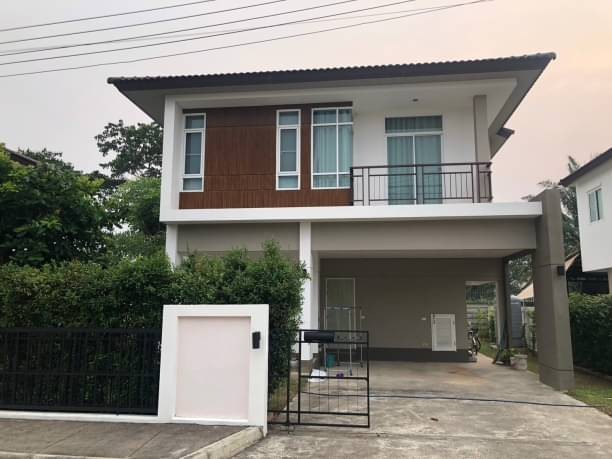 โซนสันทราย ขาย 4.3 ล้าน 62 ตรว. บ้านเดี่ยว 2 ชั้น อรสิริน 11 สไตล์โมเดิร์น เฟอร์นิเจอร์ครบ สัมผัสความโปร่งสบาย