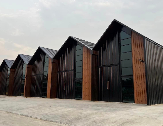  ให้เช่าอาคารโกดัง  ขนาด 280และ 500 ตรม นวลจันทร์ 56 ย่านเลียบด่วนรามอินทรา  บึ่งกุ่ม