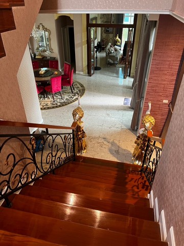 ขายบ้านเดี่ยวหมู่บ้านปิ่นเกล้าราชพฤกษ์ ริมถนนราชพฤกษ์ ใกล้ฟู๊ดวิลล่ามาร์เก็ต ทำเลดีเยี่ยมเดินทางสะดวก สังคมดี บ้านพร้อมเฟอร์นิเจอร์บิวท์อิน พร้อมพักอาศัย