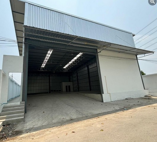 ขายโกดัง เนื้อที่ 100 ตรว. พื้นที่ 360 ตรม  ถนนเลียบคลองประปา ใกล้ทางด่วนศรีสมาน-ดอนเมือง