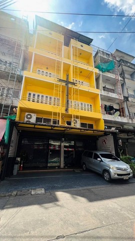 ขายอาคารพาณิชย์ 2คูหา 4ชั้น 40ตรว. ซอยรามคำแหง24 ทำเลดี ประตูหลัง ม.รามคำแหง   ZW357