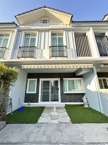 ปล่อยให้เช่า ทาวน์โฮม 2ชั้น หมู่บ้านอินดี้ 4 บางนา กม.7 บางพลี สมุทรปราการ รหัส R3085 ราคาเช่า  44,000 บาทเดือน ( มัดจำ 2 ล่วงหน้า 1 เดือน )สนใจติดต่อ คุณเอมมี่   โทร 0618959195  เบอร์นี้แอดไลน์ได้นะคะLine Add Friend  : https://line.me/ti/p/gAB4zRsgkGรหัสประกาศ รหัส R3085 ทาวน์โฮม 2ชั้น หมู่บ้านอินดี้ 4 บางนา กม.7 บางพลี สมุทรปราการเนื้อที่ 27 ตารางวา3 ห้องนอน3 ห้องน้ำ2 ที่จอดรถ (หน้าบ้านจอดเพิ่มได้)เฟอร์นิเจอร์ ครบครัน- เตา