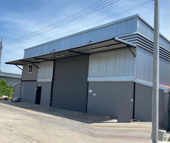 ให้เช่าโกดังสร้างใหม่ ขนาด 400 ตารางเมตร  มีออฟฟิศ   มีห้องน้ำ  พื้นที่ เทียนทะเล ซอย 24 ย่านพระราม 2