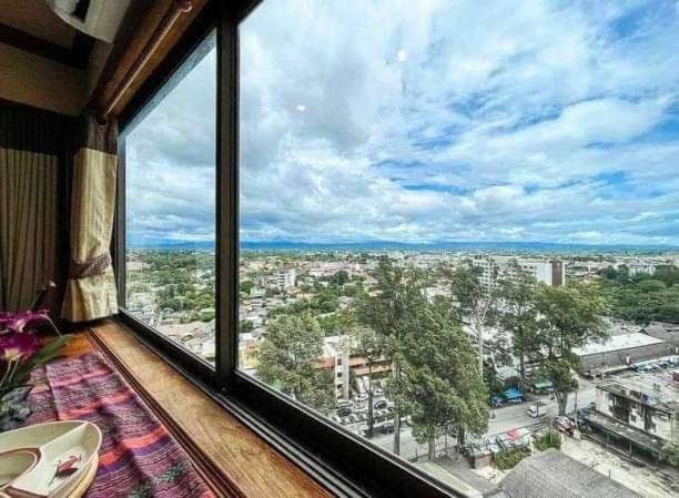 ขาย 1.89 ล้าน ริเวอร์ไซด์ คอนโด วิวเมือง เฟอร์นิเจอร์ครบ ใกล้โรงแรมเซ็นทาราริเวอร์ไซด์ ใกล้ตลาดหนองหอย ริมแม่น้ำปิง ชาวต่างชาติพักเยอะ