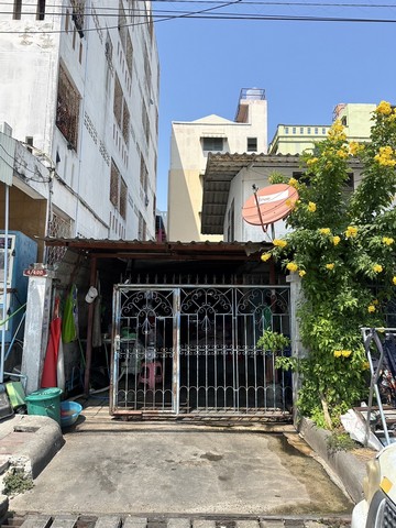 ขายด่วน บ้านแฝด 2 ชั้น ตำบลบางเสาธง อำเภอบางเสาธง จังหวัดสมุทรปราการ