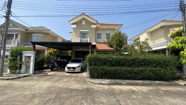 ขายด่วน บ้านเดียว 2 ชั้น  บ้าน promenade จ.กรุงเทพ ของแถม เฟอร์นิเจอร์ทั้งหมด