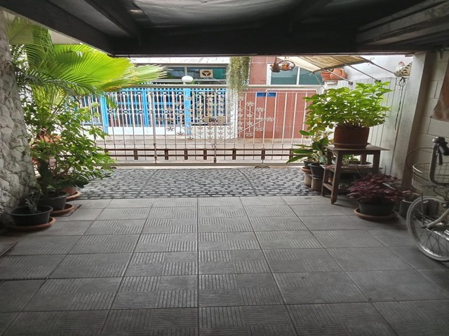 PB4165 ขายทาวน์โฮม 2 ชั้น ซอยเอกมัย12 แขวงคลองตันเหนือ เขตวัฒนา ใกล้ทองหล่อ ดองกิมอลล์ BTSเอกมัย บ้านพร้อมโอน