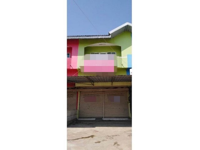 รายละเอียดเพิ่มเติมCode ID : PG-NSN600005ราคาขาย      1,550,000 บาท- ขนาดพื้นที่ : 29 ตร.ว- พื้นที่ใช้สอย : 202.25 ตร.ม- จำนวนห้อง : 1 ห้องนอน 2 ห้องน้ำ- ที่จอดรถ : 1 คัน- อาคารพาณิชย์ : 2 ชั้น- อาคารพาณิชย์หันไปทางทิศ : -พิกัดทรัพย์ :     https://maps.app.goo.gl/i8iANYs7Ga4dB2XU6สถานที่ใกล้เคียง- ใกล้วัดหนองหัวเรือ- ใกล้วัดมหาโพธิ์ใต้- ใกล้วัดท่าพระเจริญพรต- ใกล้โฮมโปร นครสวรรค์สอบถามเพิ่มเติม/นัดชมโทร. 097-419-5982(พลอย)โทร. 096-932-4624(ออมสิน)Line : 