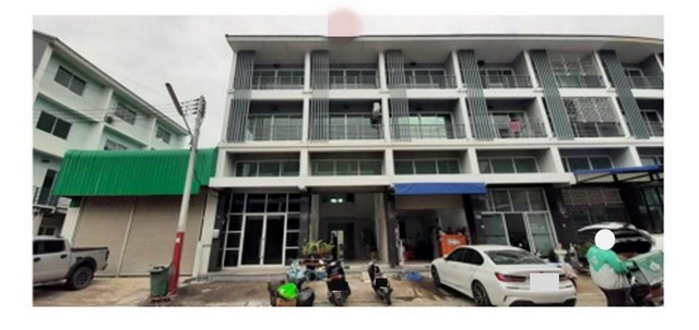 รายละเอียดเพิ่มเติมCode ID : PG-NPT-LB-A-660017ราคาขาย         2,900,000 บาท- ขนาดพื้นที่ : 18.10 ตร.ว- พื้นที่ใช้สอย : 194.40 ตร.ม- จำนวนห้อง :    - ห้องนอน - ห้องน้ำ- ที่จอดรถ :   1 คัน- อาคารพาณิชย์  :   3 ชั้น- อาคารพาณิชย์หันไปทางทิศ : -พิกัดทรัพย์ :  https://maps.app.goo.gl/Bm59FYWBaewDidgy6สถานที่ใกล้เคียง- ใกล้โลตัส สามพราน- ใกล้ตลาดสดสามพราน- ใกล้โรงเรียนสุคนธีรวิทย์- ใกล้ตลาดน้ำดอนหวายสอบถามเพิ่มเติม/นัดชมโทร. 097-419-5982(พลอย)โทร. 096-932-4624(ออมส