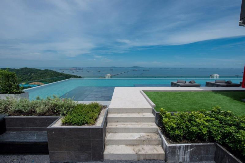 
 ขายคอนโด ราคาต่ำกว่าทุน ไนท์บริดท์ ศรีราชา ชลบุรีคอนโด ไนท์บริดท์ (วิวทะเล) ชั้น 22เนื้อที่ 35 ตารางเมตร1 ห้องนอน1 ห้องน้ำรายละเอียดเพิ่มเติม...ขายคอนโด ราคาต่ำกว่าทุน ไนท์บริดท์ ศรีราชา ทำเลดีสถานที่ใกล้เคียง- ม.เกษตร ศรีราชา- ใกล้ รพ. สมเด็จ- สมิติเวช - พญาไท- โรบินสัน - เซ็นทรัล ศรีราชาราคา 2.69 ล้านบาท(ค่าโอนคนละครึ่ง)ที่อยู่ : ตำบล สุรศักดิ์ อำเภอ ศรีราชา จังหวัด ชลบ