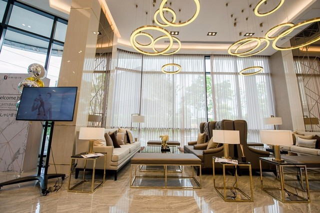 ขายคอนโด ราคาต่ำกว่าทุน ไนท์บริดท์ ศรีราชา ชลบุรี วิวทะเล.