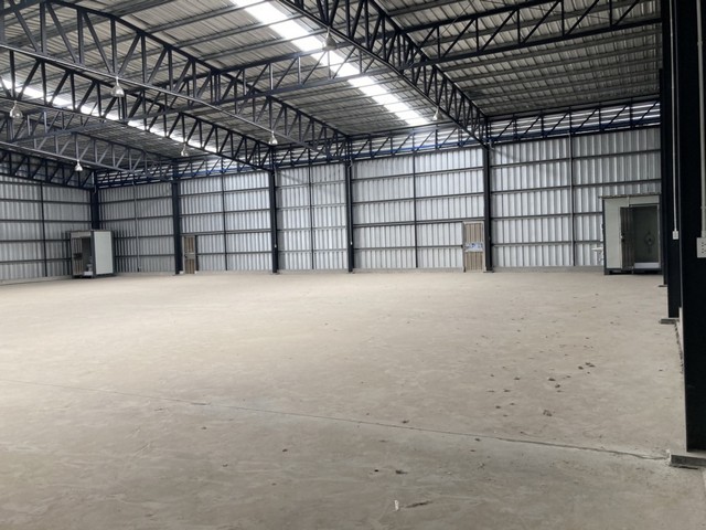   ให้เช่าโกดัง 432 ตารางเมตร พัฒนาชนบท3 กรุงเทพกรีฑาตัดใหม่ ใกล้สุวรรณภูมิ